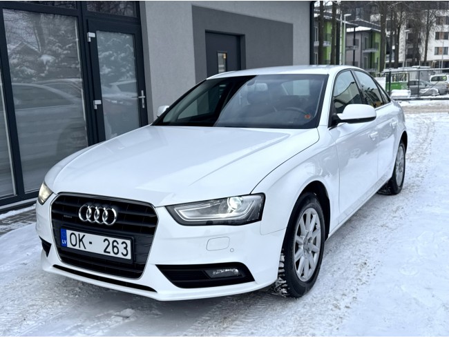 Audi A4, 1.8 benzīns 125kw, Quattro pilnpiedziņa, 6-ātrumi, 181300km, 03.2015.g