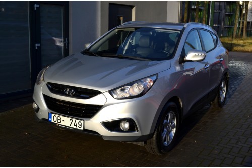 Hyundai ix35, 2.0 benzīns 120kw, 4x4 pilnpiedziņa, 183200km, 01.2011.g