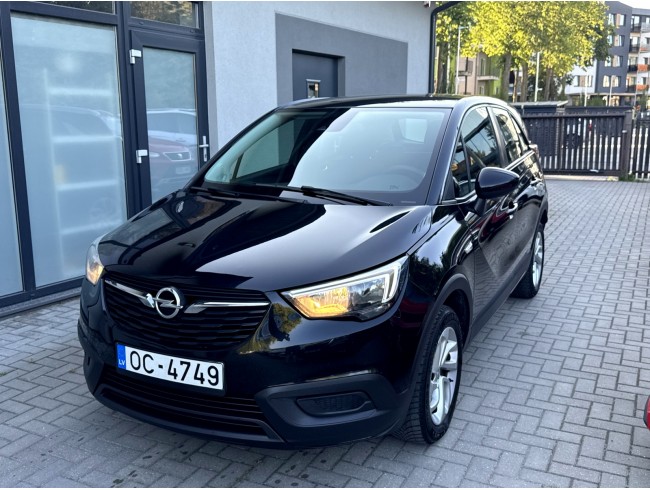 Opel Crossland X, 1.2 benzīns 81kw, 156000km, 01.2020.g Opel Crossland X, 1.2 benzīns 81kw, 156000km, 01.2020.g