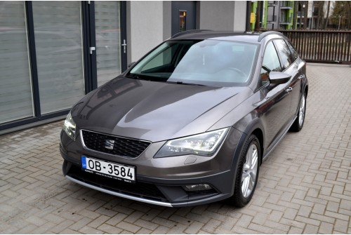 Seat Leon X-Perience, 1.8 benzīns 132kw, 4x4 pilnpiedziņa, Automāts, 157900km, 10.2015.g