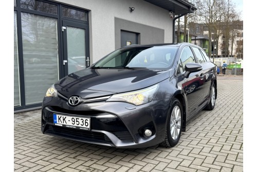 Toyota Avensis, 1.8 benzīns 108kw, Automāts, 215400km, 07.2016.g