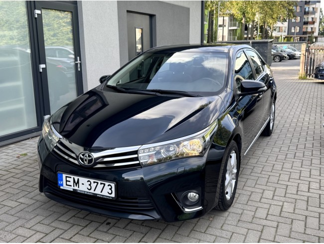 Toyota Corolla, 1.6 benzīns 97kw, 67600km, 09.2013.g