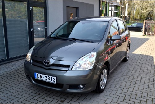 Toyota Corolla Verso, 1.8 benzīns 95kw, Automāts,  7-sēdvietas, 217300km, 05.2005.g
