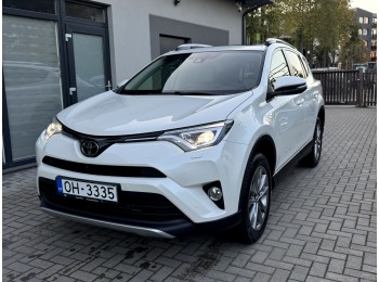 Toyota RAV4, 2.0 benzīns 112kw, Automāts, 211000km, 01.2016.g