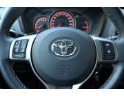 Toyota Yaris, 1.3 benzīns 73kw, Automāts, 77800 km, 06.2015.g