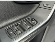 Volvo V60, 2.0 dīzelis 120kw, 6-Ātrumi, 243000km, 02.2011.g Volvo V60, 2.0 dīzelis 120kw, 6-Ātrumi, 243000km, 02.2011.g