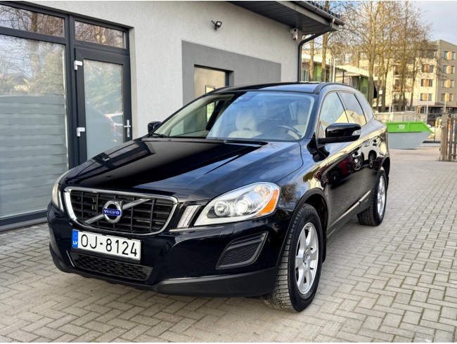 Volvo XC60, 2.0 benzīns 177kw, Automāts, 271100km, 02.2012.g
